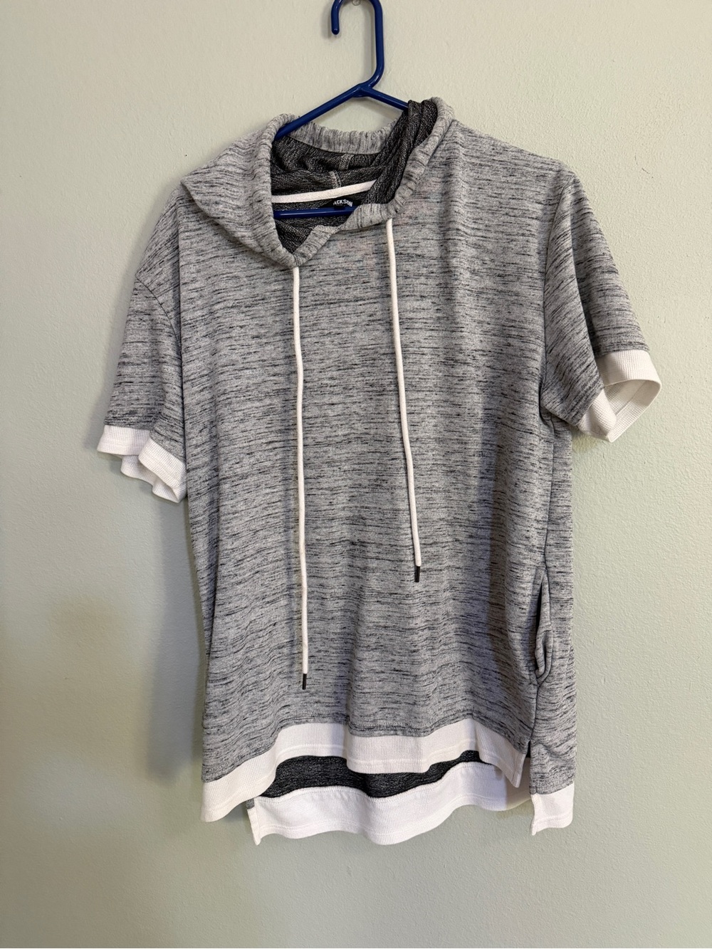 JACKSON Heather Gray Short-Sleeve Pullover Hoodie with White Trim